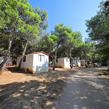 Camp Porat Povljana