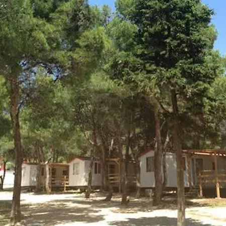 Camp Porat 홀리데이파크 포블랴나