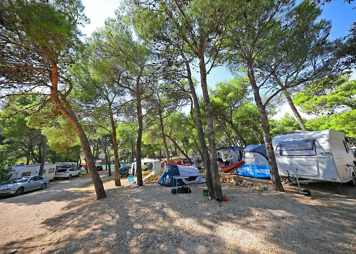 홀리데이파크 Camp Porat