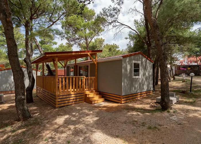 홀리데이파크 Camp Porat 포블랴나
