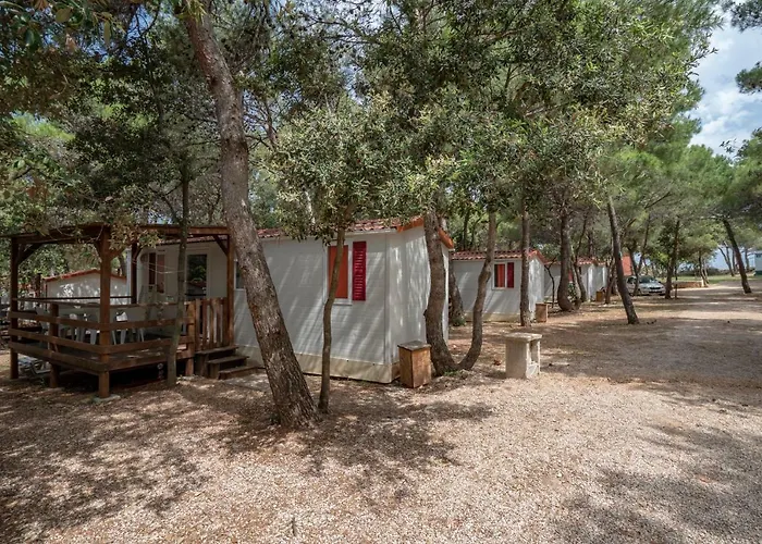 Camp Porat 홀리데이파크 3*