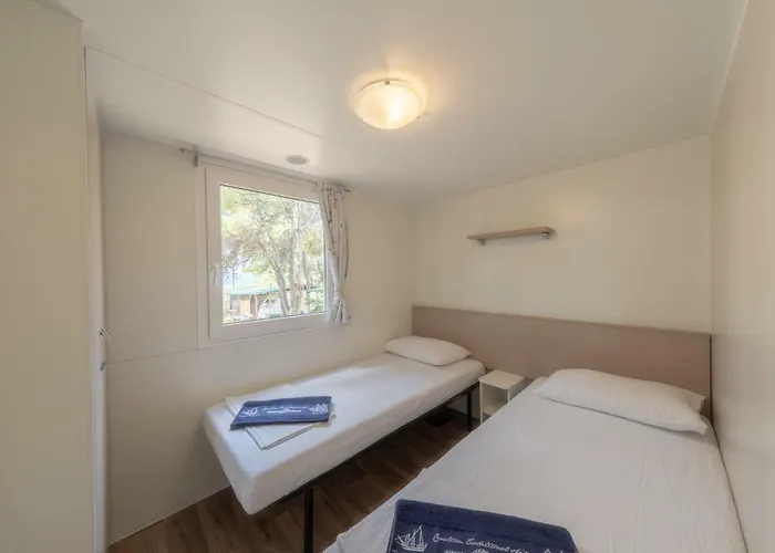 Camp Porat 홀리데이파크 포블랴나